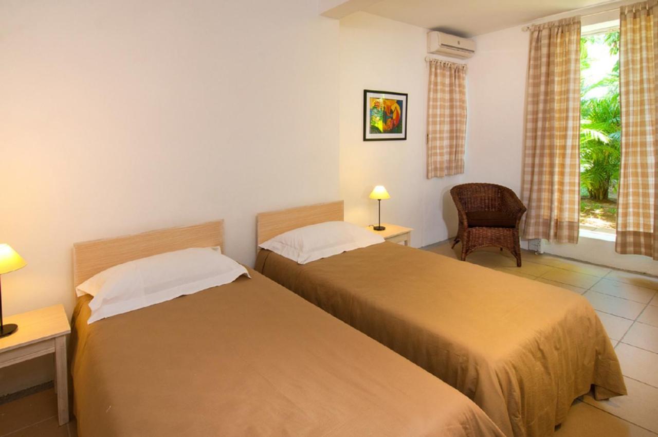 Gardens Retreat Villa Pereybere Beach Dış mekan fotoğraf